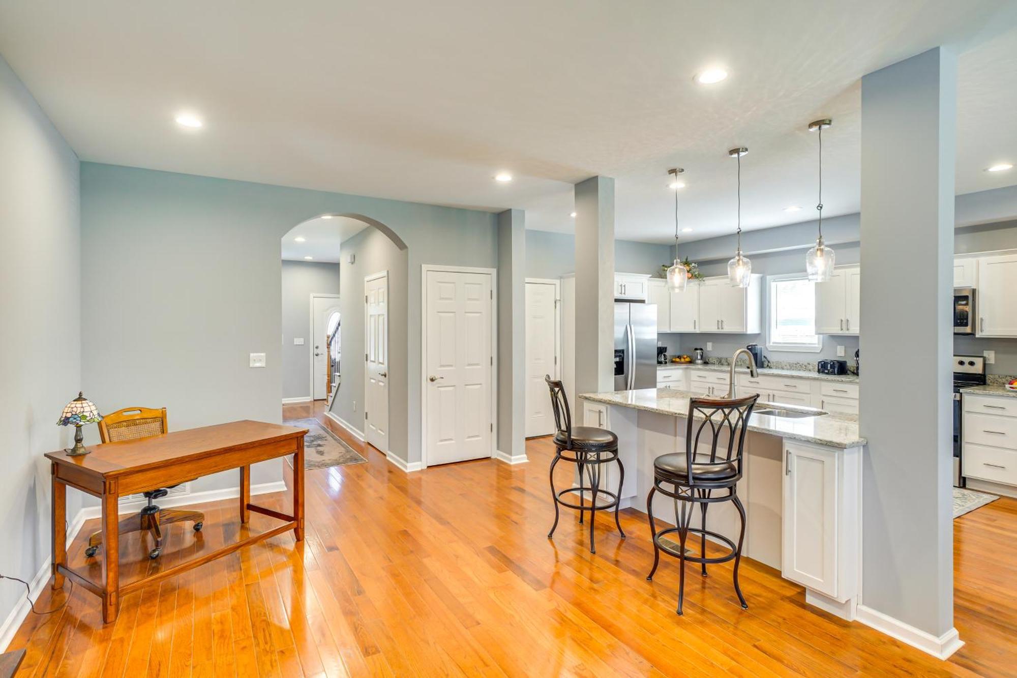 Retreat With Deck About 11 Mi To Downtown! * Louisville