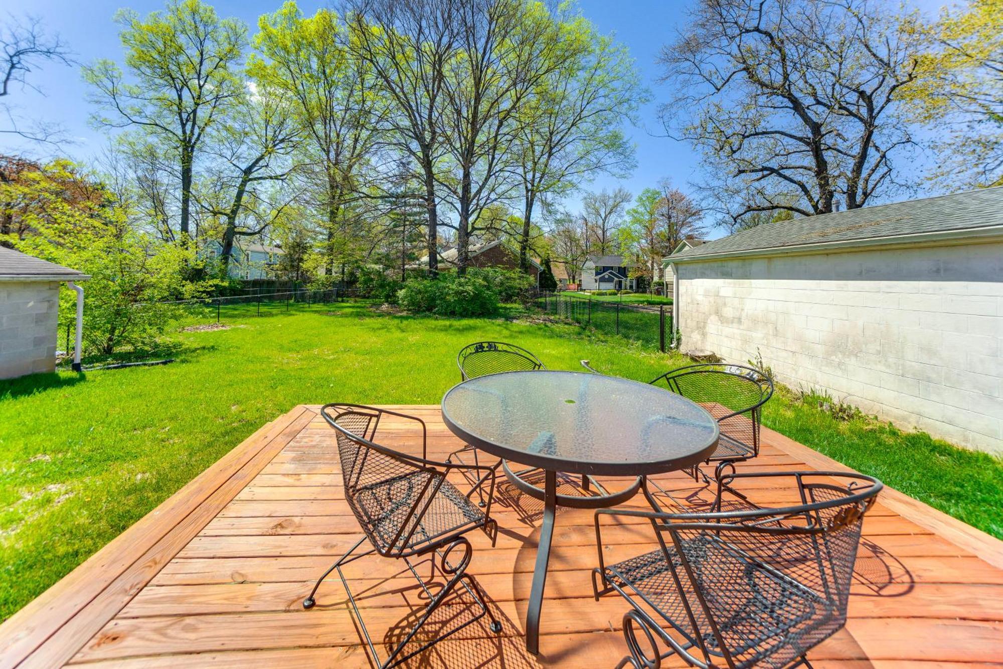 Holiday home Retreat With Deck About 11 Mi To Downtown! *