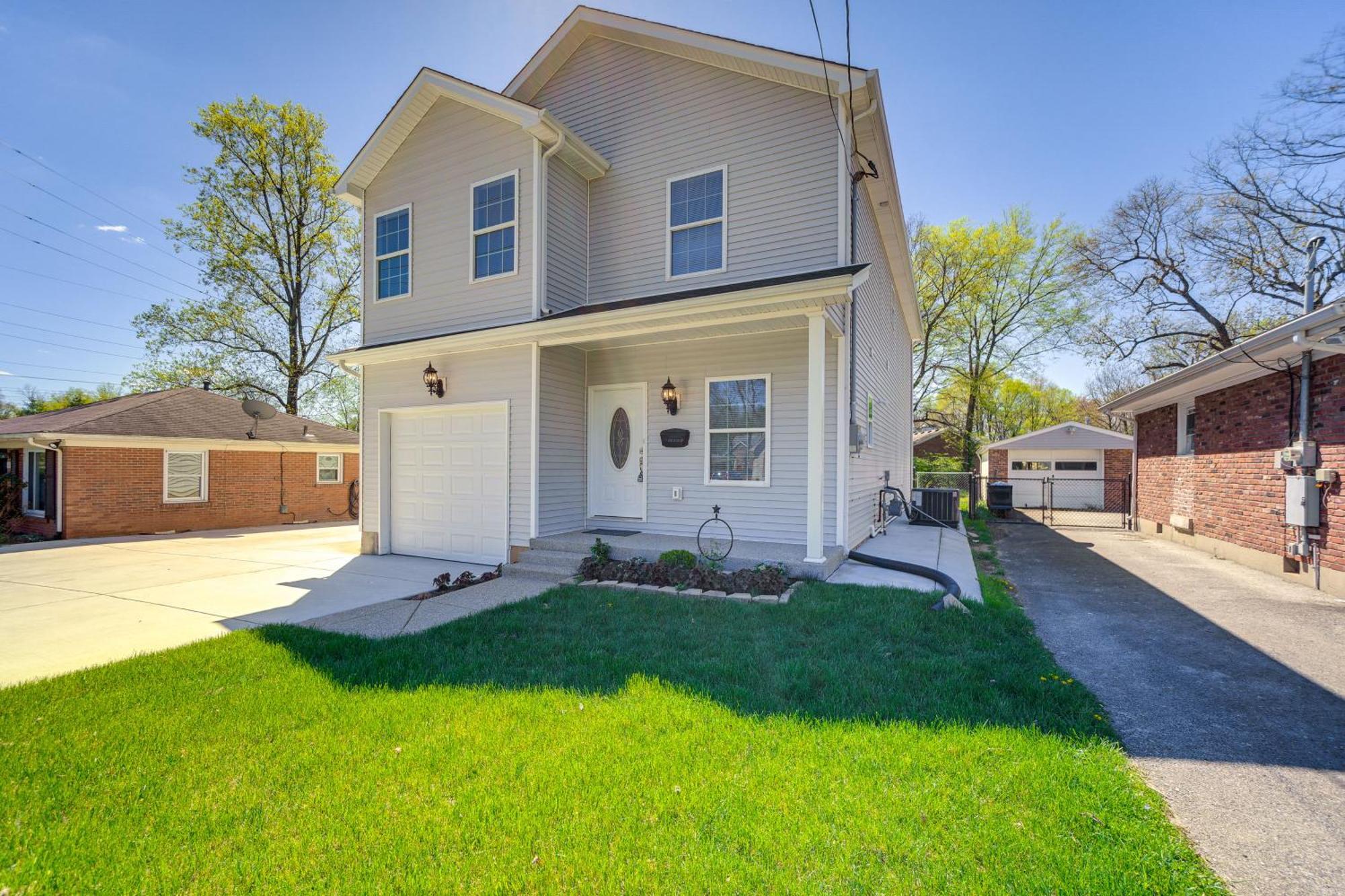 Holiday home Retreat With Deck About 11 Mi To Downtown! *
